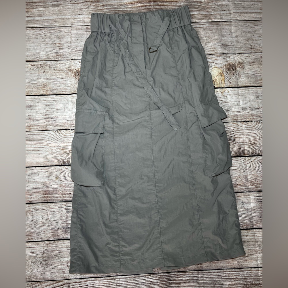 Cargo Midi Skirt